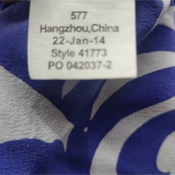 Lilly Pulitzer Elsa Silk Top Blouse Blue Tide Pools Size Small - Picture 8 of 8